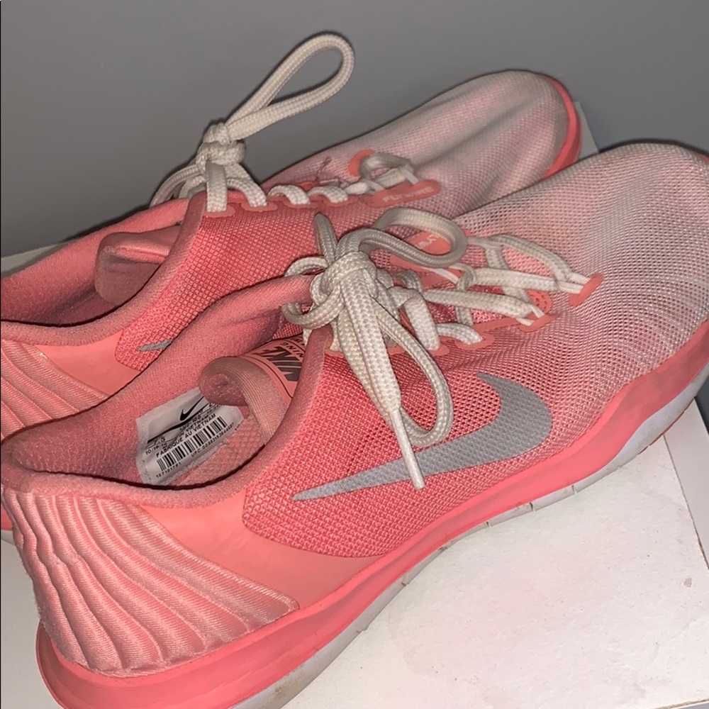 nike flywire men's training